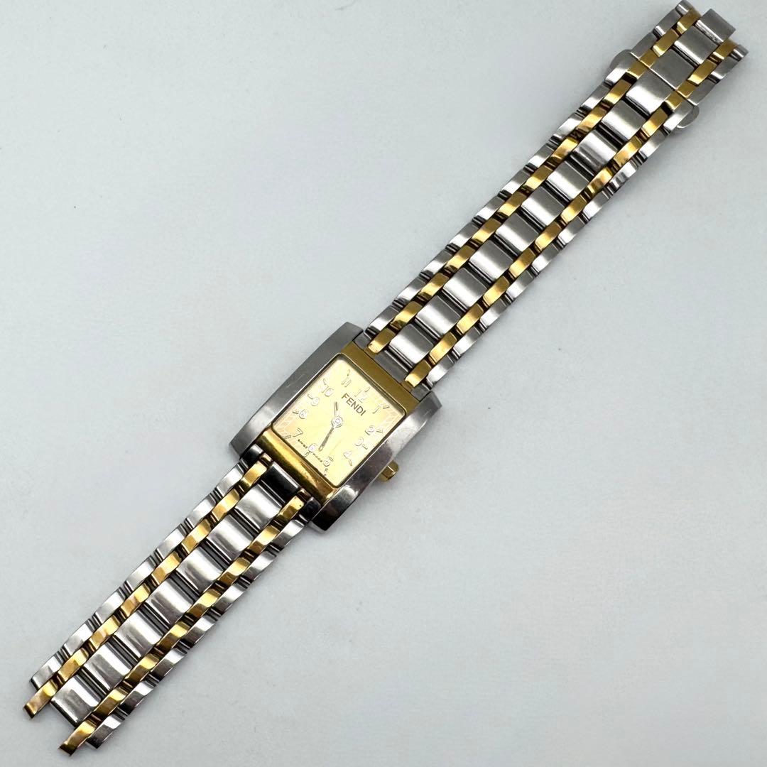 美品 電池交換済 フェンディクォーツ 7000L クラシコ スクエア ゴールド