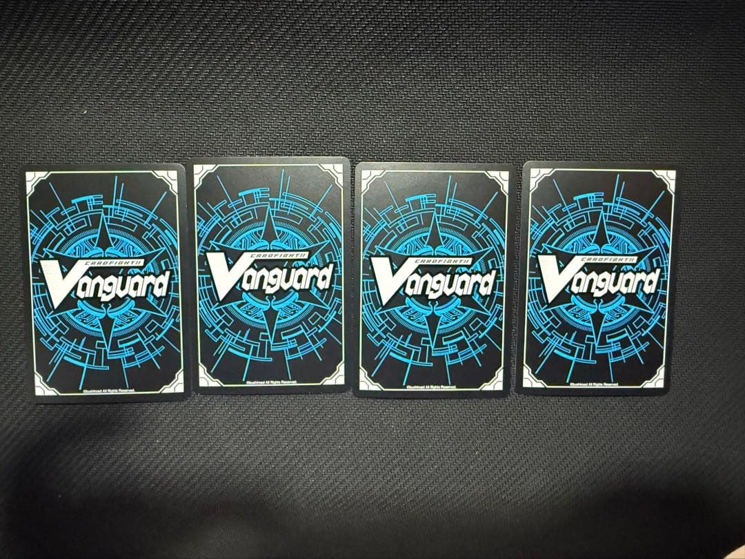 ヴァンガード 影纏い　4枚セット SP