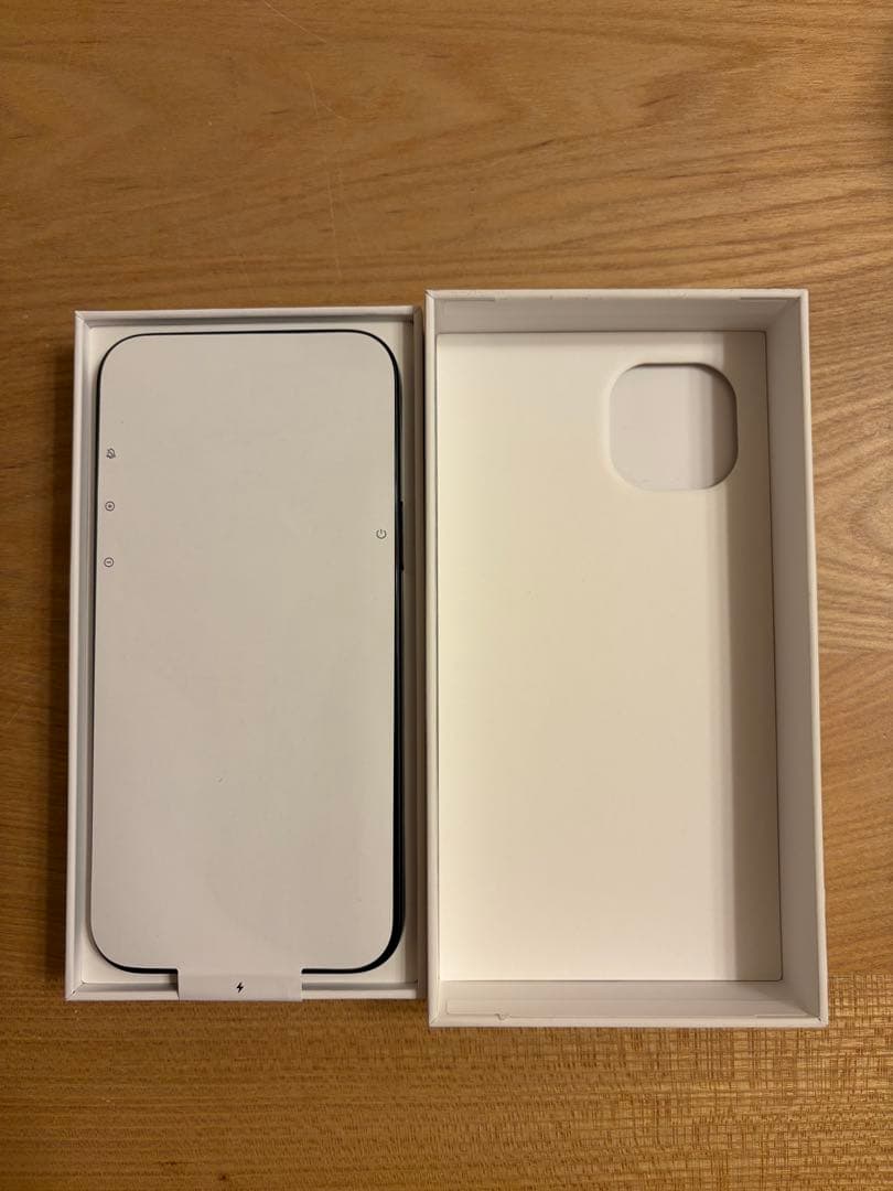 Apple iPhone 15 Plusブラック 本体　SIMフリー