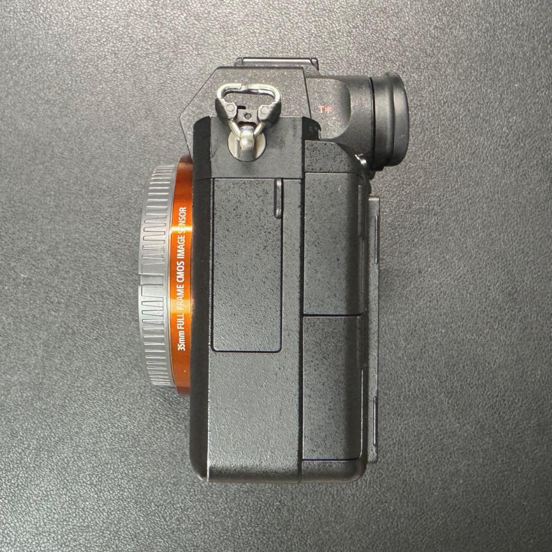 【美品】SONY α7 III（ILCE-7M3） [ボディ] おまけ付き