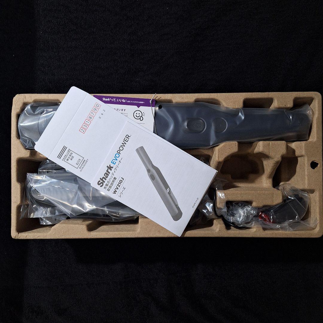 【新品未使用】シャーク EVOPOWER 充電式ハンディクリーナー WV210J