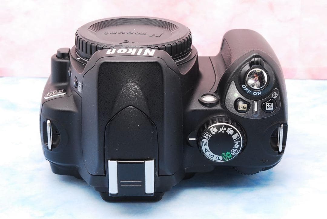 Nikon D40✨一眼レフカメラ✨S数少✨望遠レンズ付Wレンズ✨入門モデル