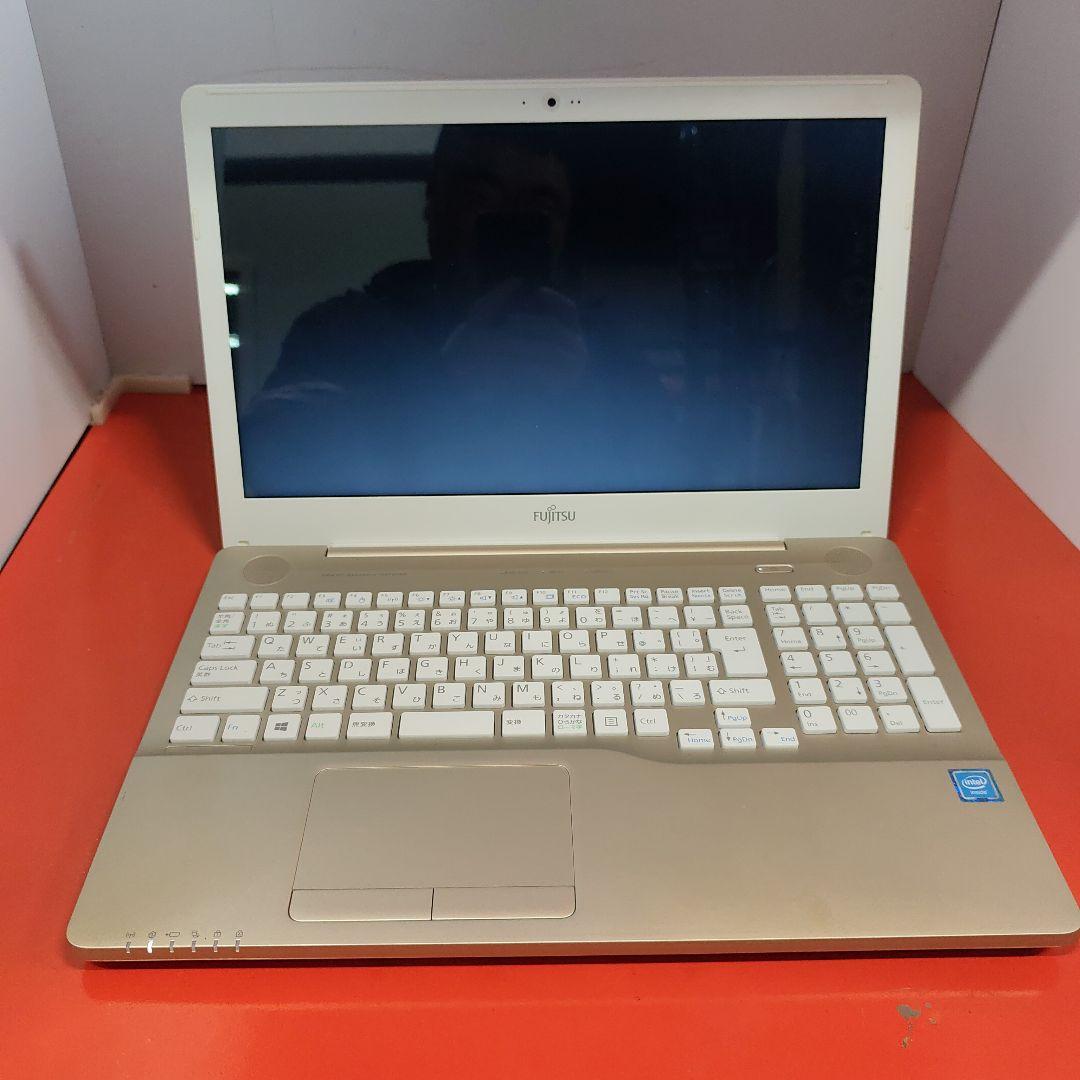 富士通 Windows11 ノートパソコン 極美品爆速SSD 光学ドライブ