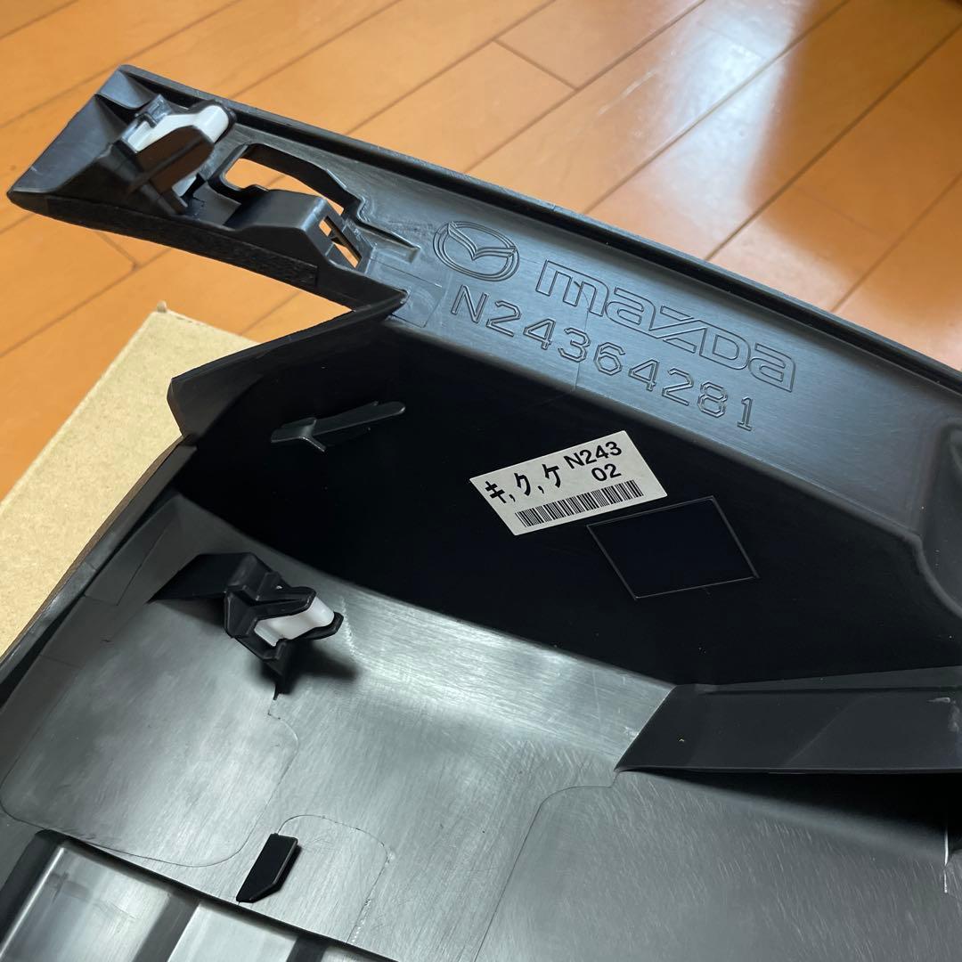 NDロードスター　助手席ロアパネル　おまけつき