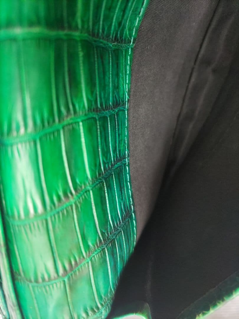 定価11.3万 全面ナイルクロコダイル 長財布 グリーン革芸人日本製