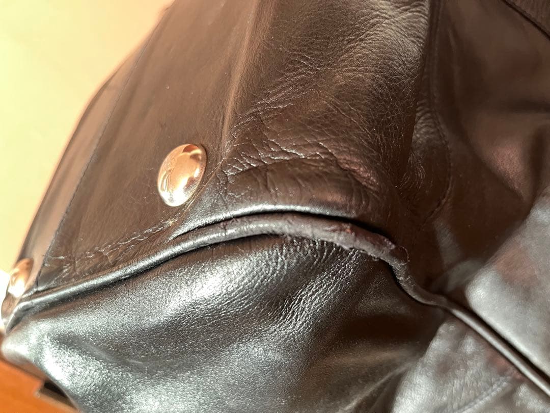 PRADA ボストンバッグ ブラック レザー