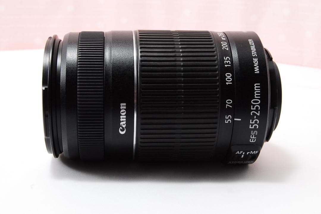 キヤノン EF-S 55-250mm F4-5.6 IS Ⅱ〓望遠レンズ〓