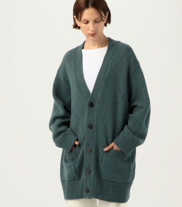 新品ギャルリーヴィー　ファインウールカーディガン