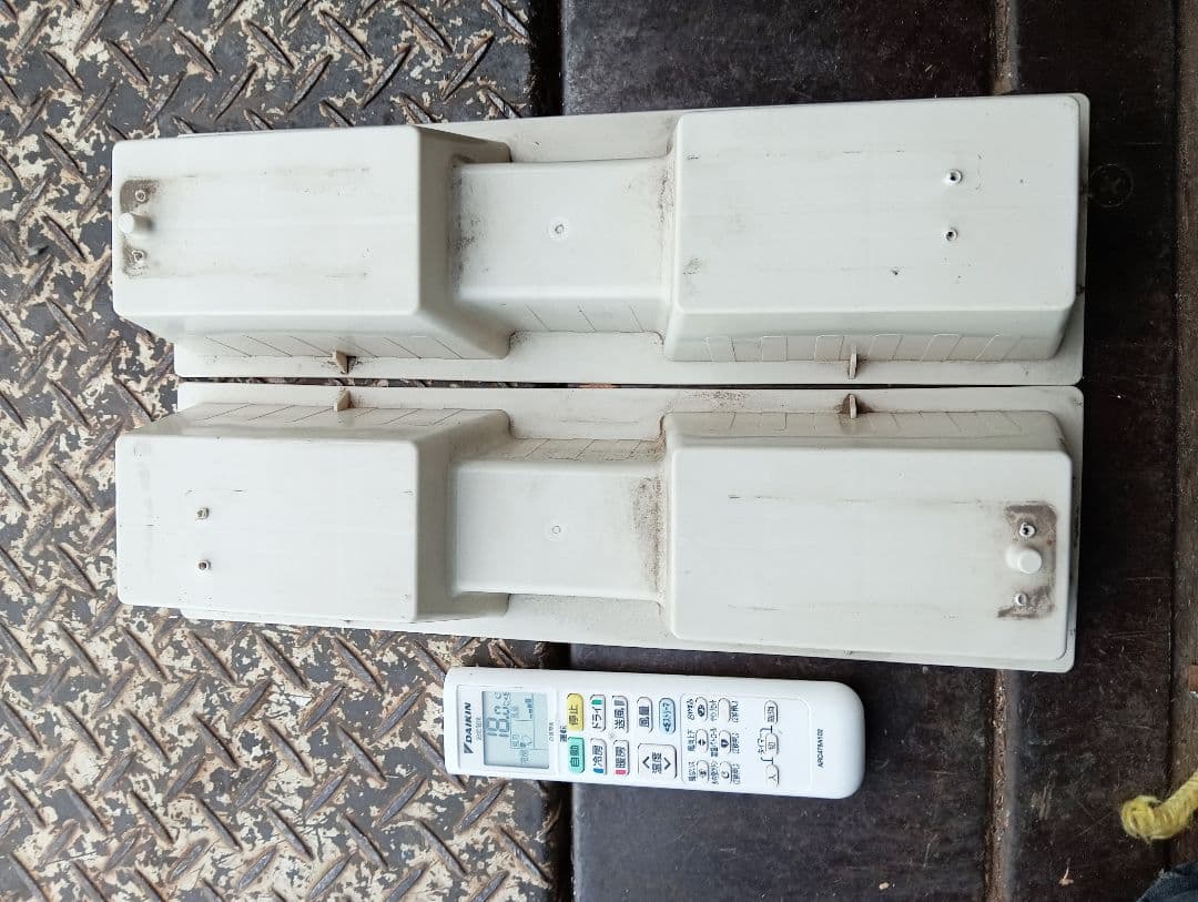 ダイキン・ストリーマ・ルームエアコン・F223ATES-W・2023年製・6畳用