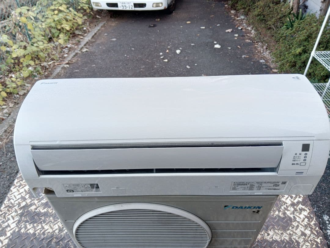 ダイキン・ストリーマ・ルームエアコン・F223ATES-W・2023年製・6畳用