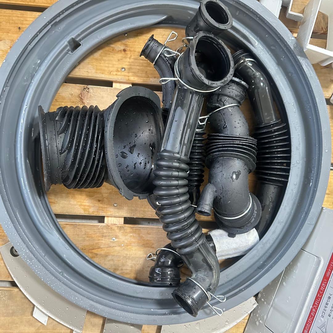 Panasonic NA-VX8800Rドラム式洗濯機　ヒートポンプ式