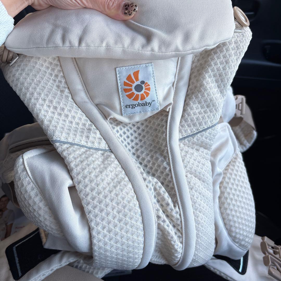 ergobaby OMNI breeze 抱っこ紐ナチュラルベージュ