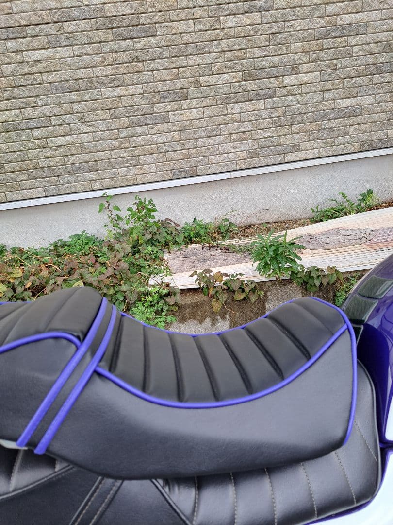 ホンダ　CB750 RC42 タックロールシート