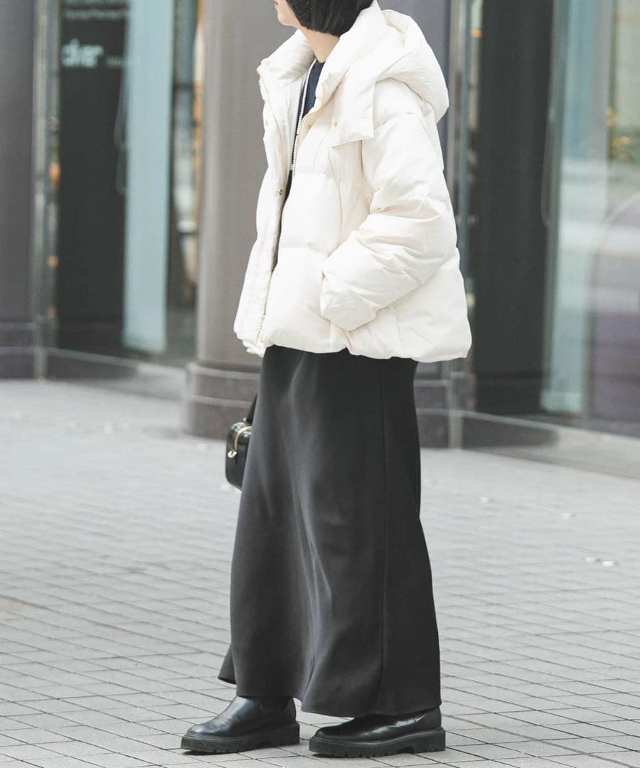 アーバンリサーチ　【極美品】フード付きダウンジャケット