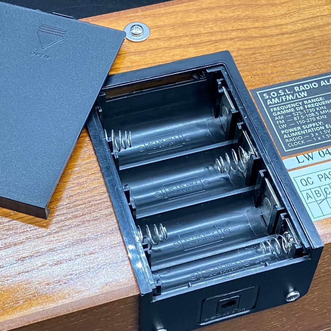 スピリット オブ セントルイス　AM/FMラジオ　アラーム時計　レトロデザイン