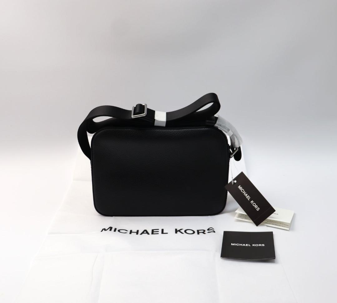 新品 マイケルコース COOPER ペブルレザー ユーティリティー クロスボディ