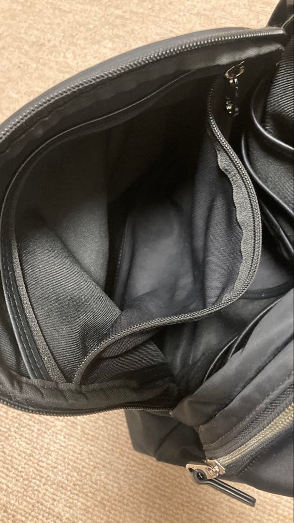 訳あり EPOR ロペエポール リュック ブラック 定価24,200円