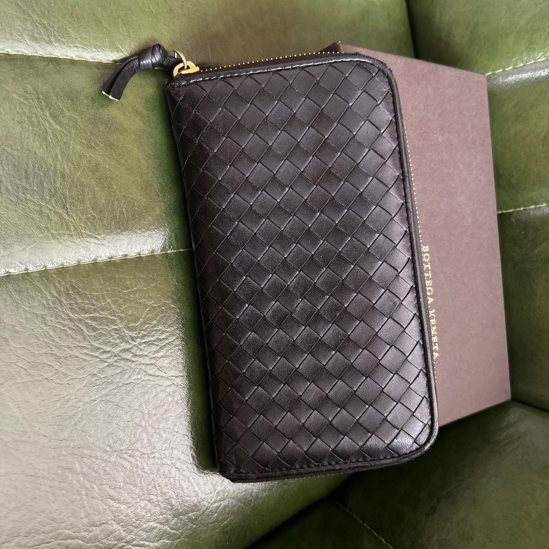 大人気★Bottega Veneta ★ブラックレザー長財布