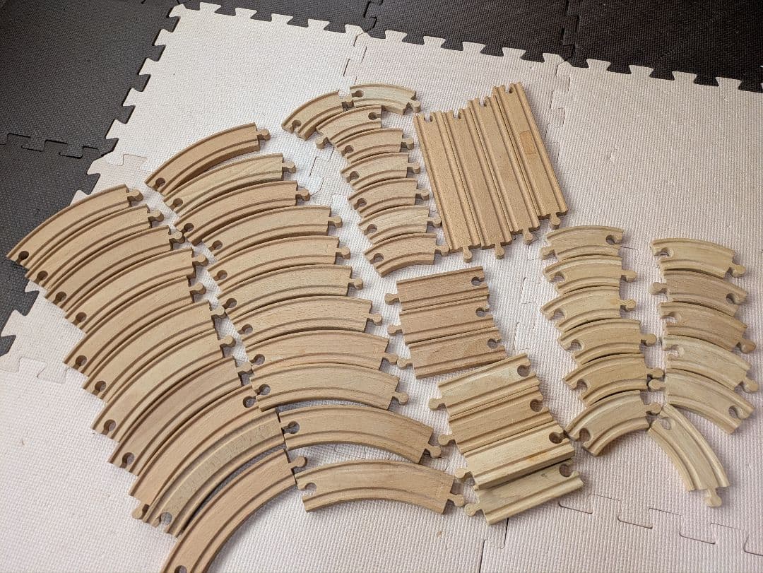 ブリオ 木製レール 汽車と電車のセット 大量 Brio マキシム踏切