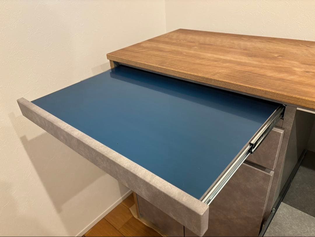 【大幅値下げ】LOWYA キッチンボード