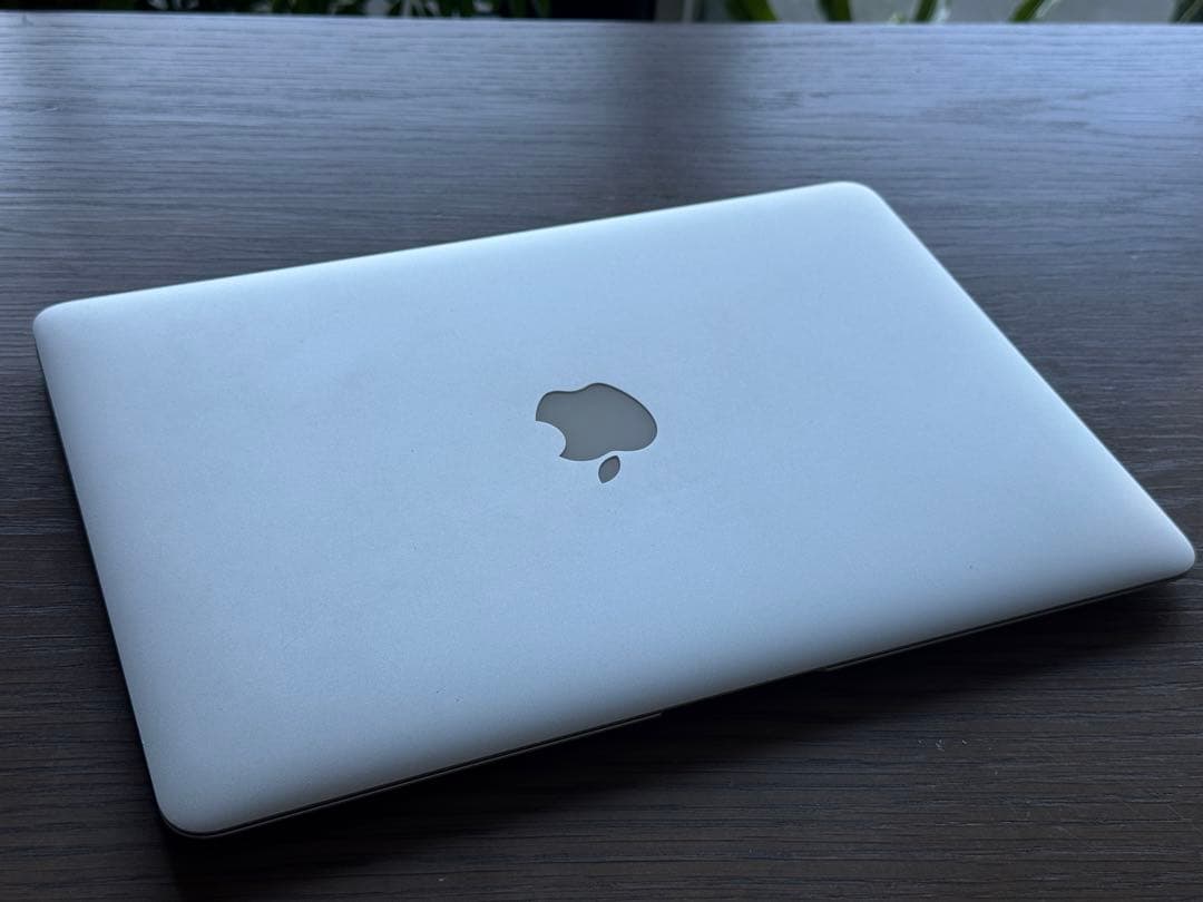 Apple MacBook Air 13 Early 2015 ジャンク品