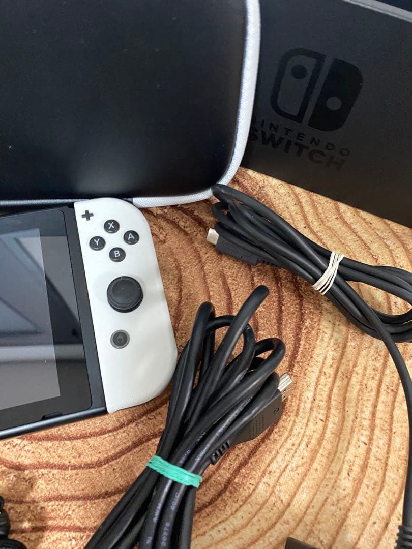 Nintendo Switch ニンテンドースイッチ本体　GRN/WHT 箱無し