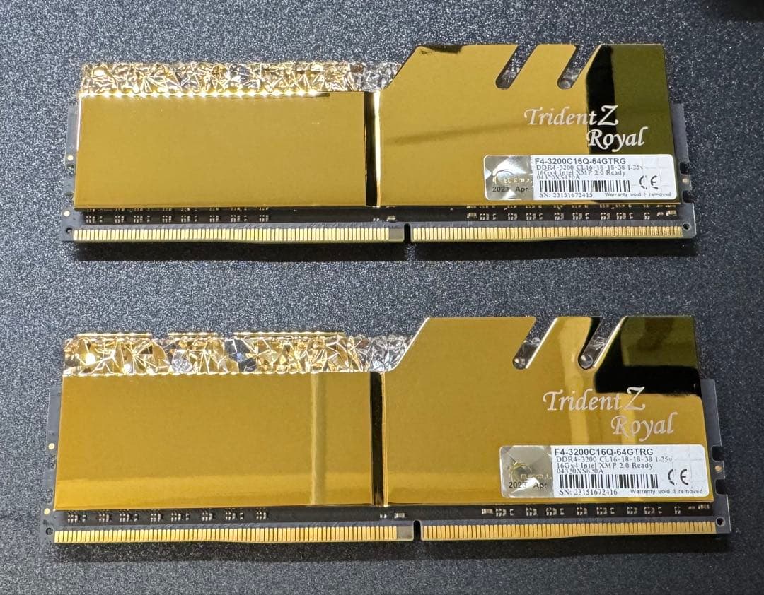 c*t様 美品 G.Skill 32GB DDR4 Trident Z Roya
