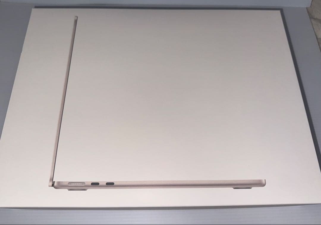 MacBook Air M4 13インチ 16GB 256GB スターライト
