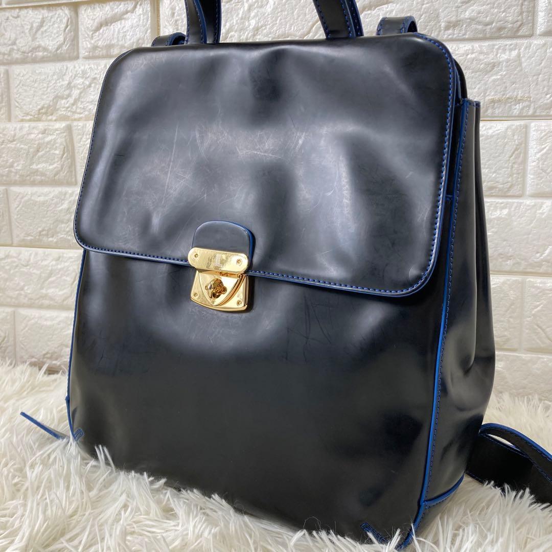 LANVIN✨レザー　リュック ゴールド金具　自立　ターンロック　ブランドロゴ