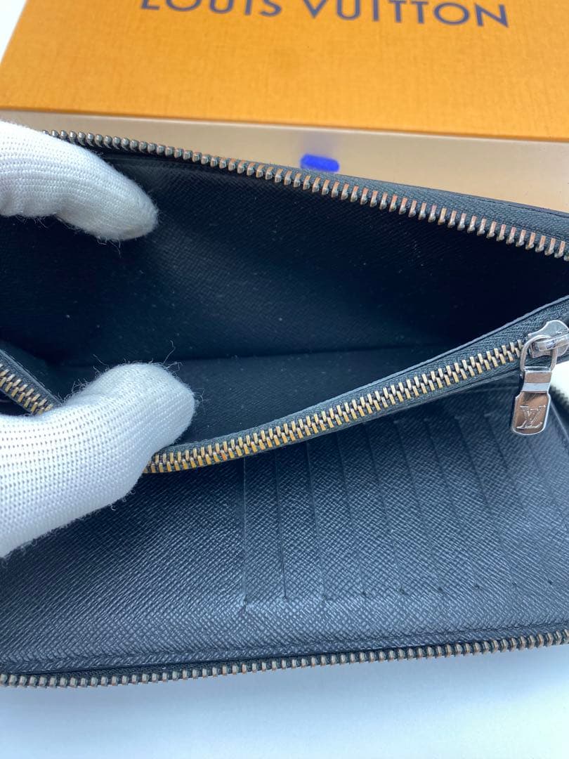 極美品‼️新型 ‼️ルイヴィトン ジッピーヴェルティカル モノグラム 長財布