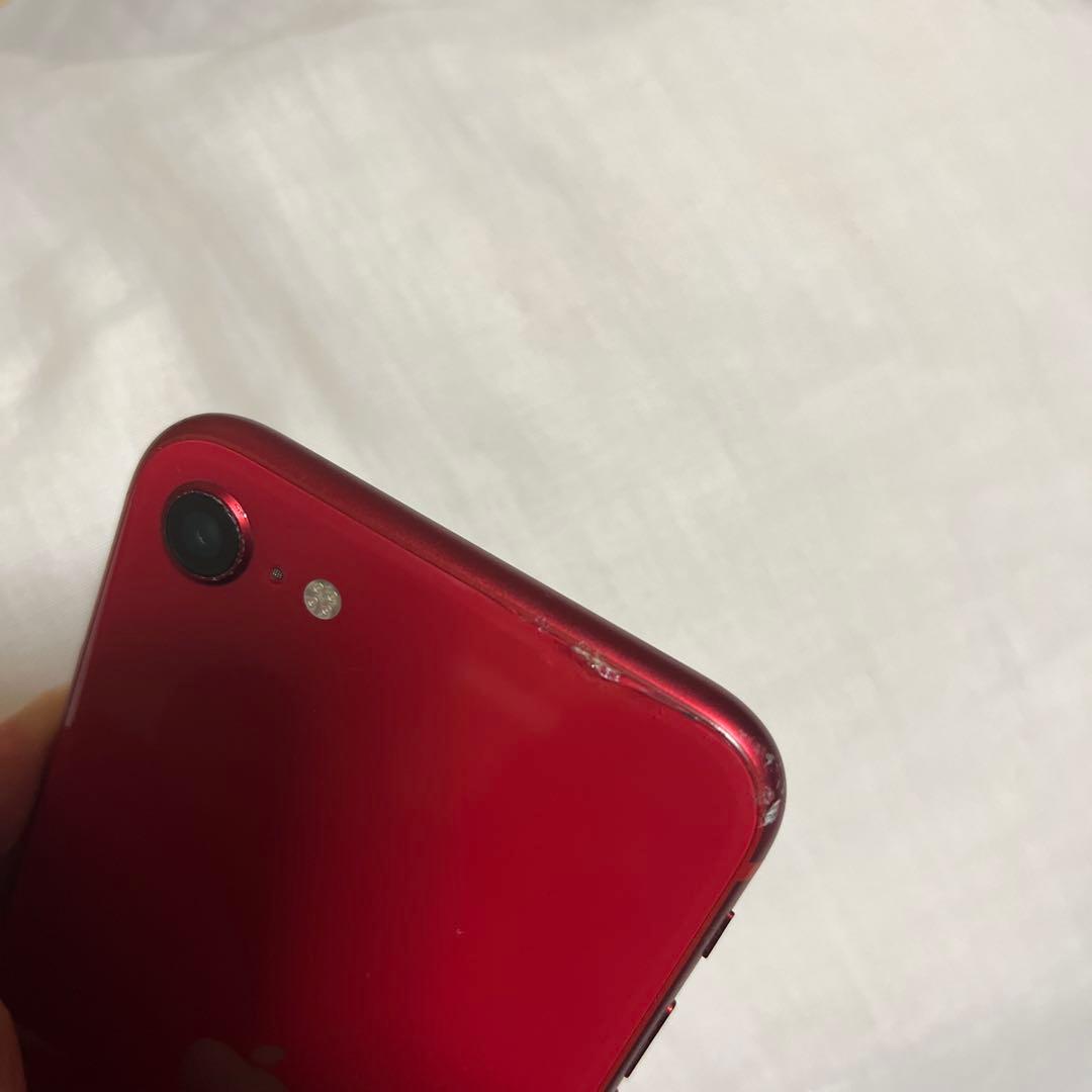 Apple iPhone SE (第2世代) 赤色