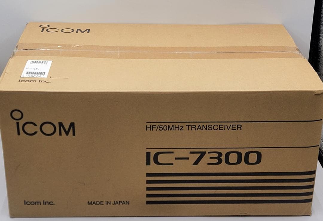 ICOM IC-7300 HF/50MHzトランシーバー