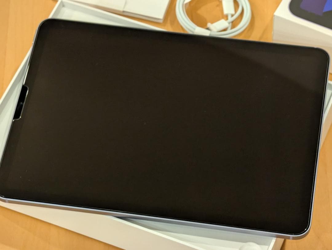 【美品】iPad Air (第5世代) パープル 256GB セルラー 本体