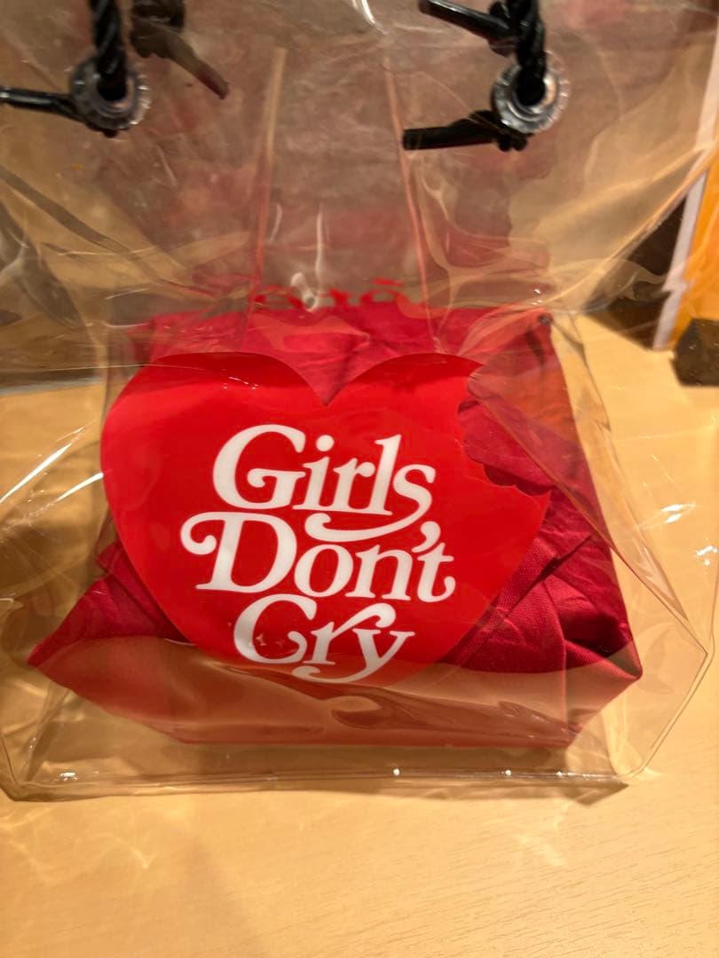 été x Girls Donʼt Cry コラボ ケース