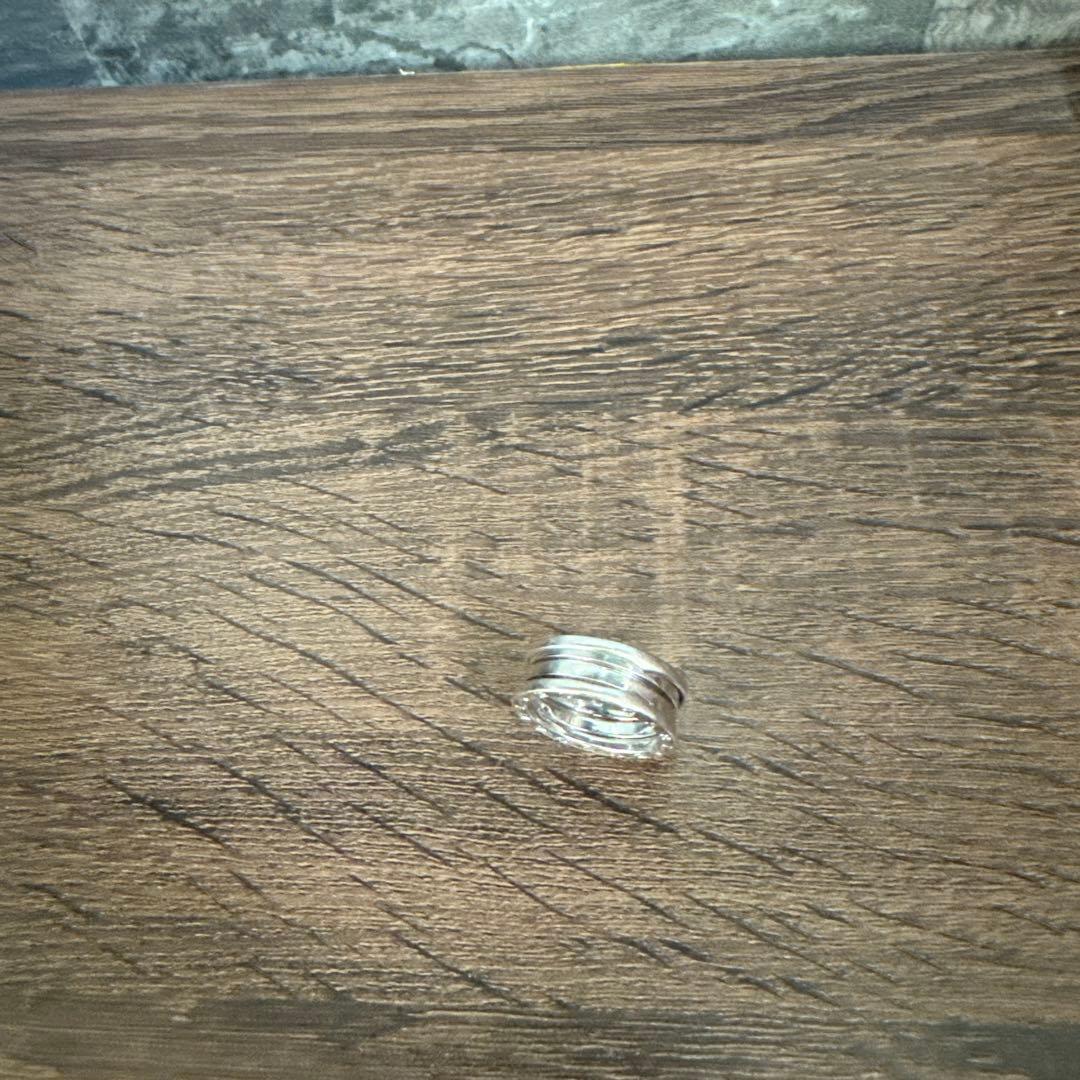 BVLGARI ビー・ゼロワンになります。