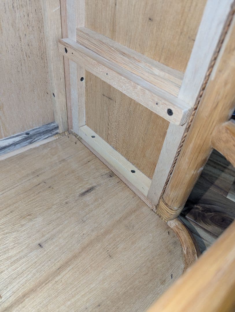 籐 ラタン チェスト 収納 タンス ４段　インテリア アンティーク 棚