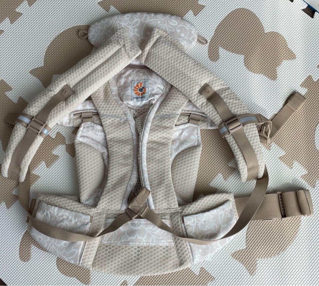 エルゴベビー オムニ ブリーズ OMNI Breeze クリームフラワーレース