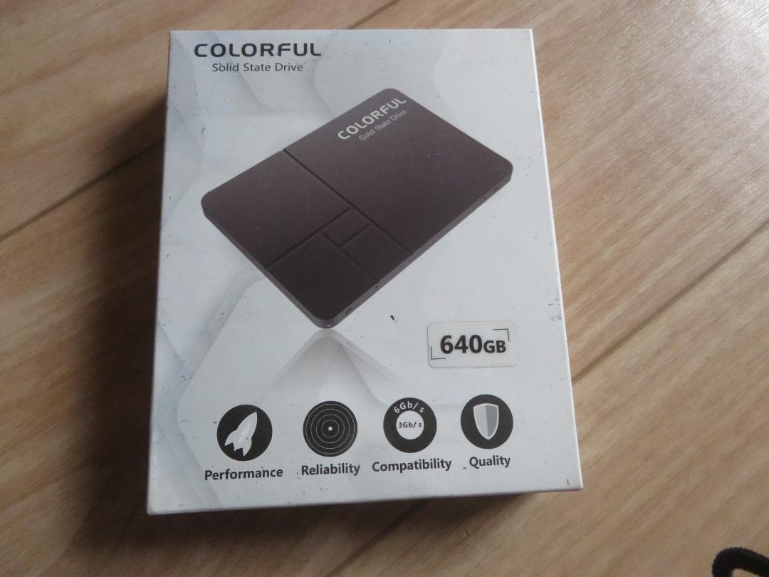 新品未開封 Colorful SATA3.0 2.5インチ SSD 640G