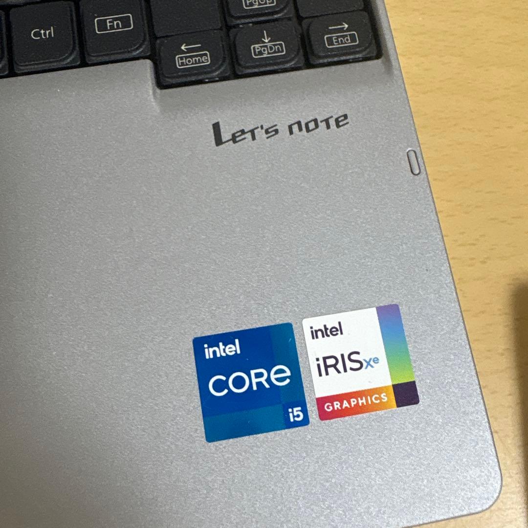 【ナタデココ】 Panasonic レッツノート16GB 美品