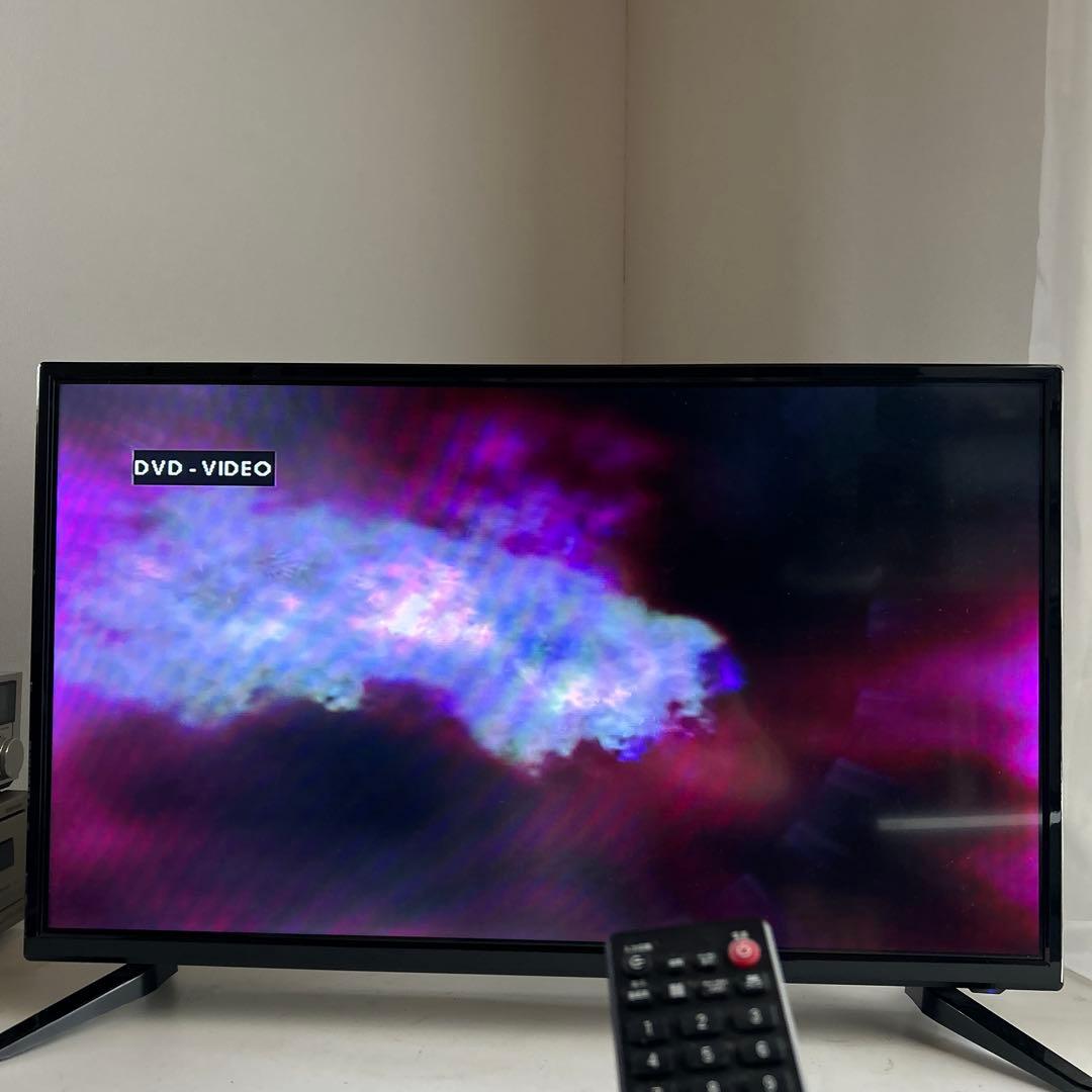 32型DVD再生機能付 Model D32TV液晶テレビ リモコン付き　21年製