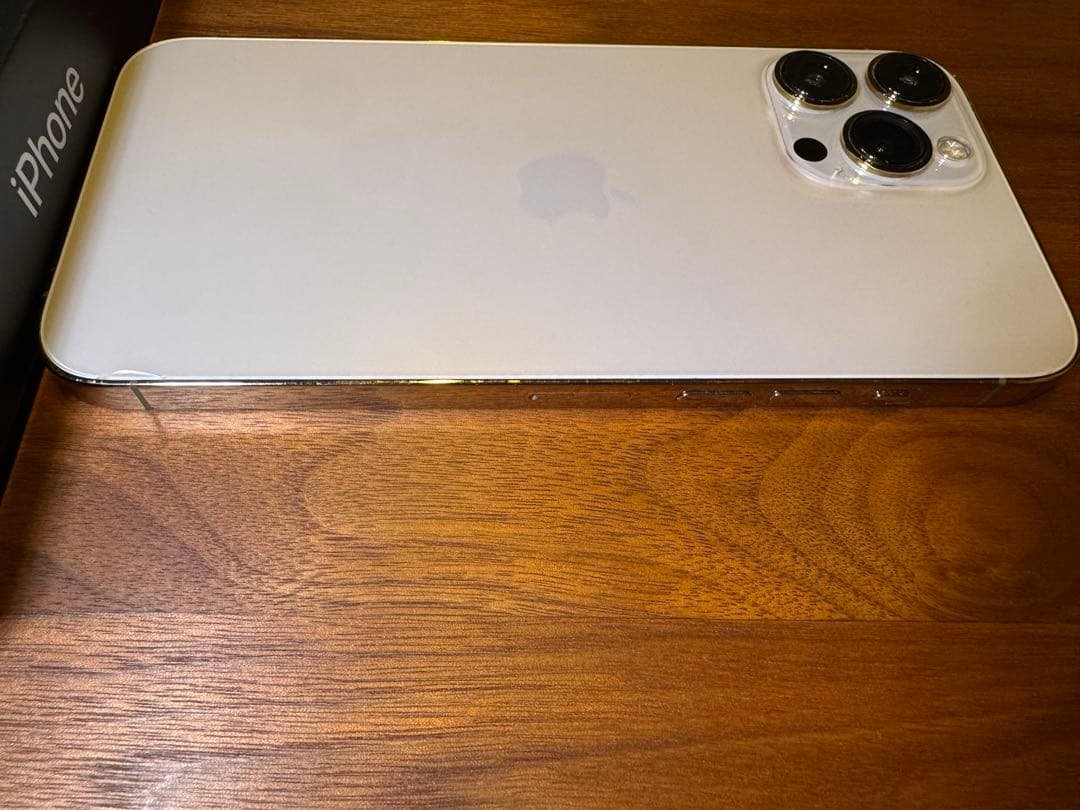 【美品】Apple iPhone13ProMax 128G ゴールド