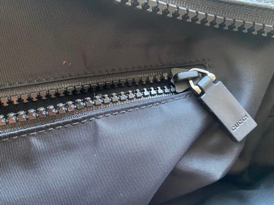 GUCCI グッチ　GGスプリーム　ボストンバッグ　保存袋つき