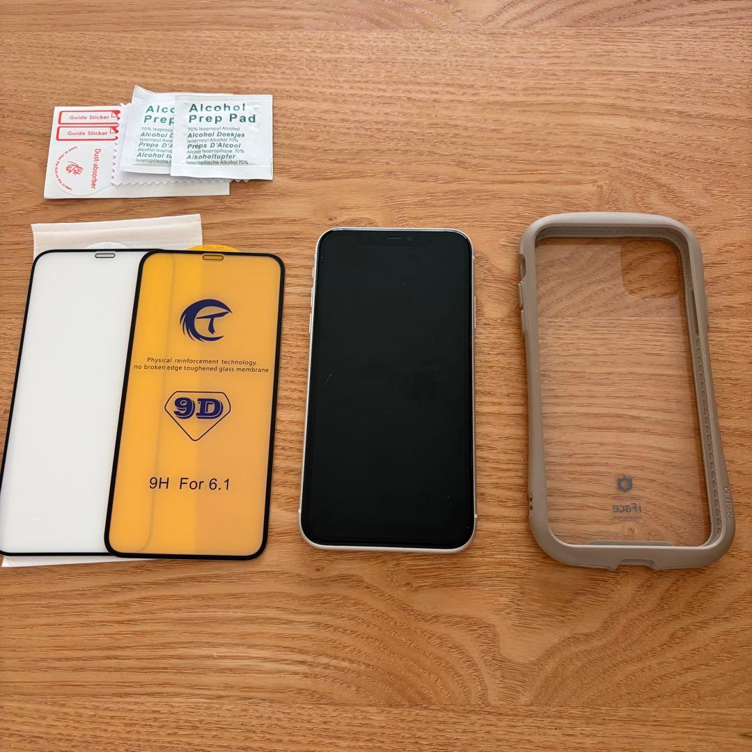 Apple iPhone11 本体 SIMフリー ෆ̈ ホワイト 128GB