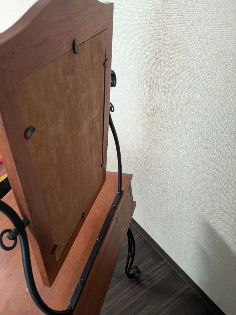 最終値下げしました『天然木製アンティークドレッサー』猫脚　アイアン家具　送料込み