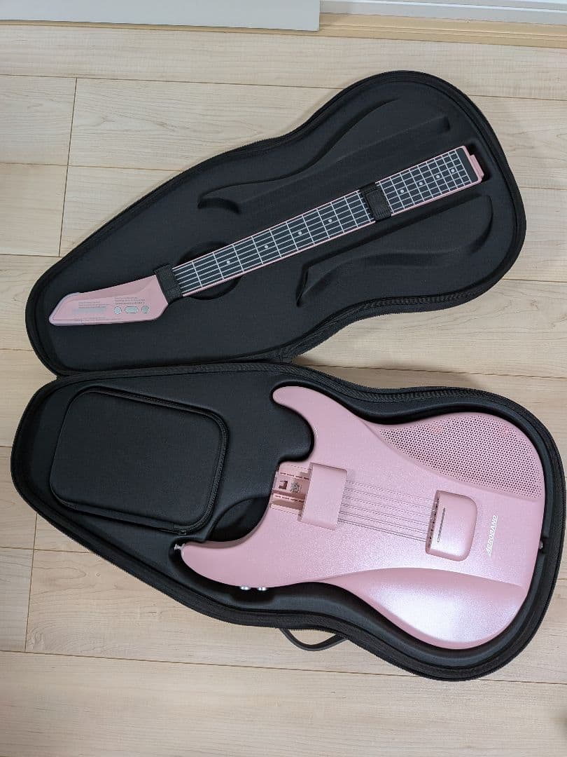 AeroBand Guitar Pink マイク　専用バック付き