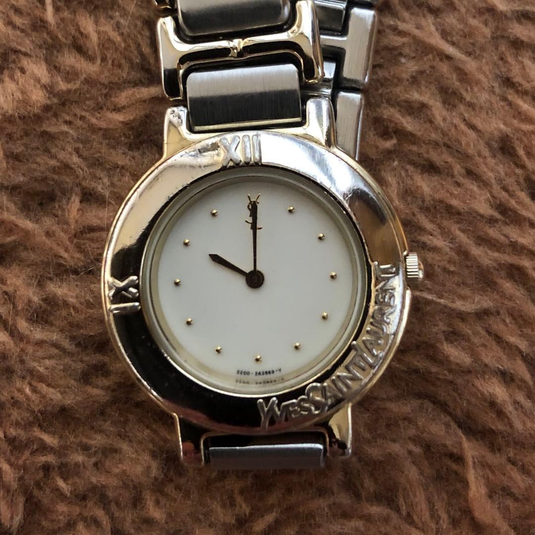 イヴ・サンローラン　クォーツアナログ腕時計 ゴールドシルバー