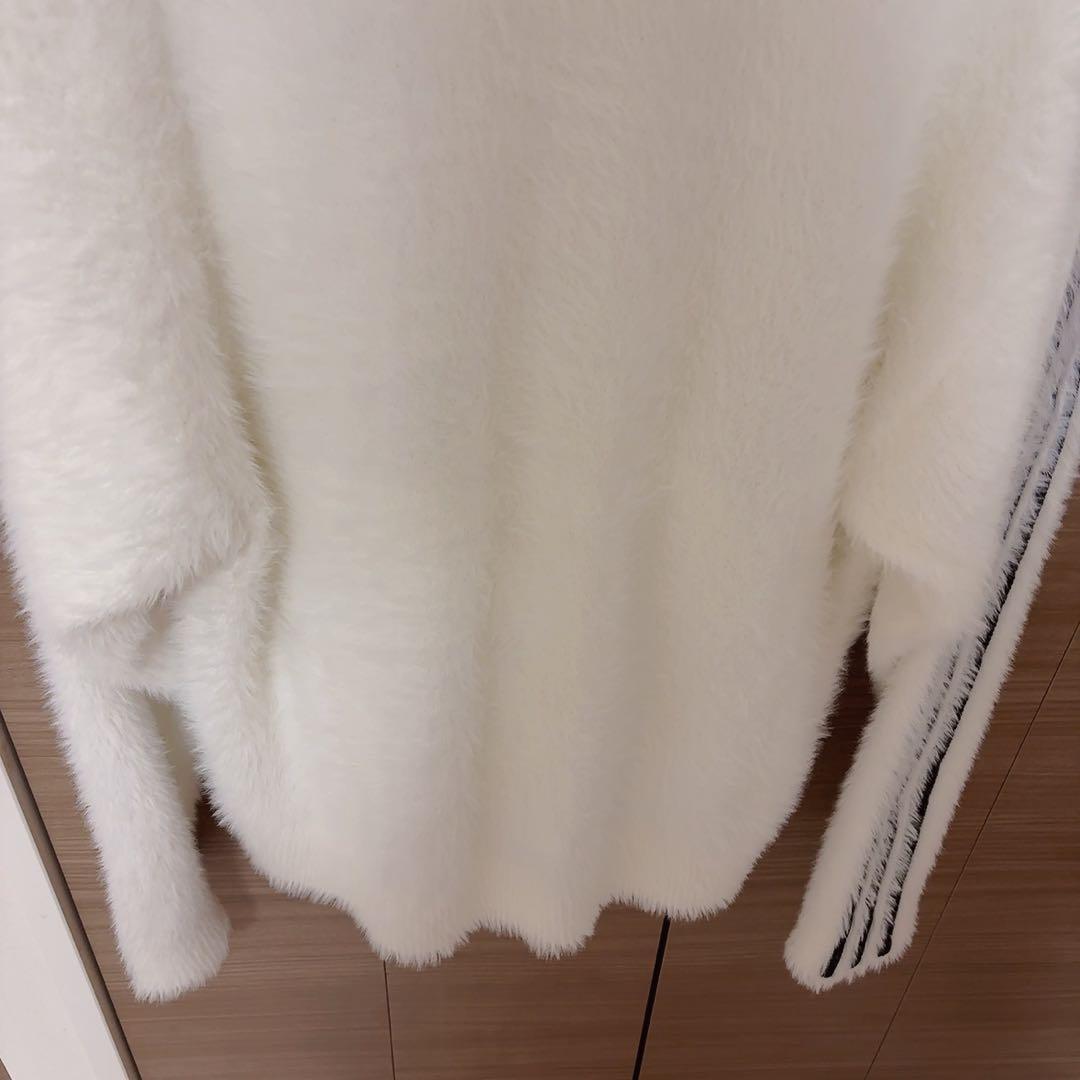 アディダス　フェイクモヘヤ クラシック トラック トップ　ジャケット　白