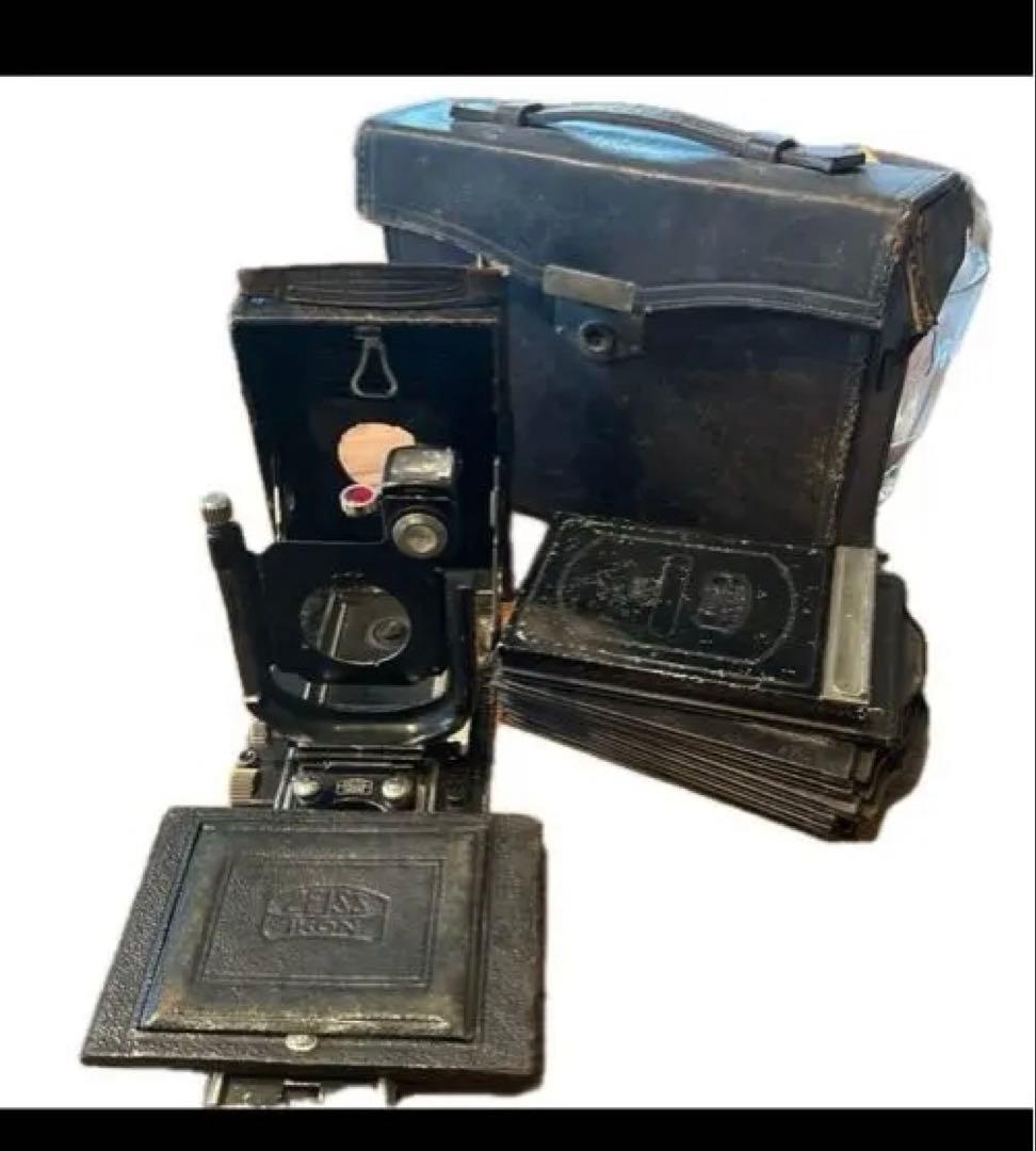 ツァイス・イコン（Zeiss Ikon）社のアンティークカメラ