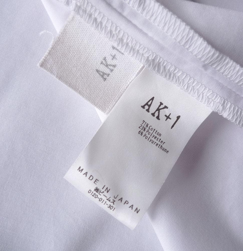 ■専用■美品【AK+1】2,3万 2024 スキッパーブラウス ホワイト