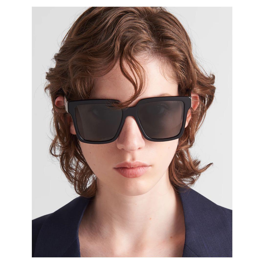 サボラさん専用 PRADA プラダ ロゴ バタフライ モード Y2K 希少カラー